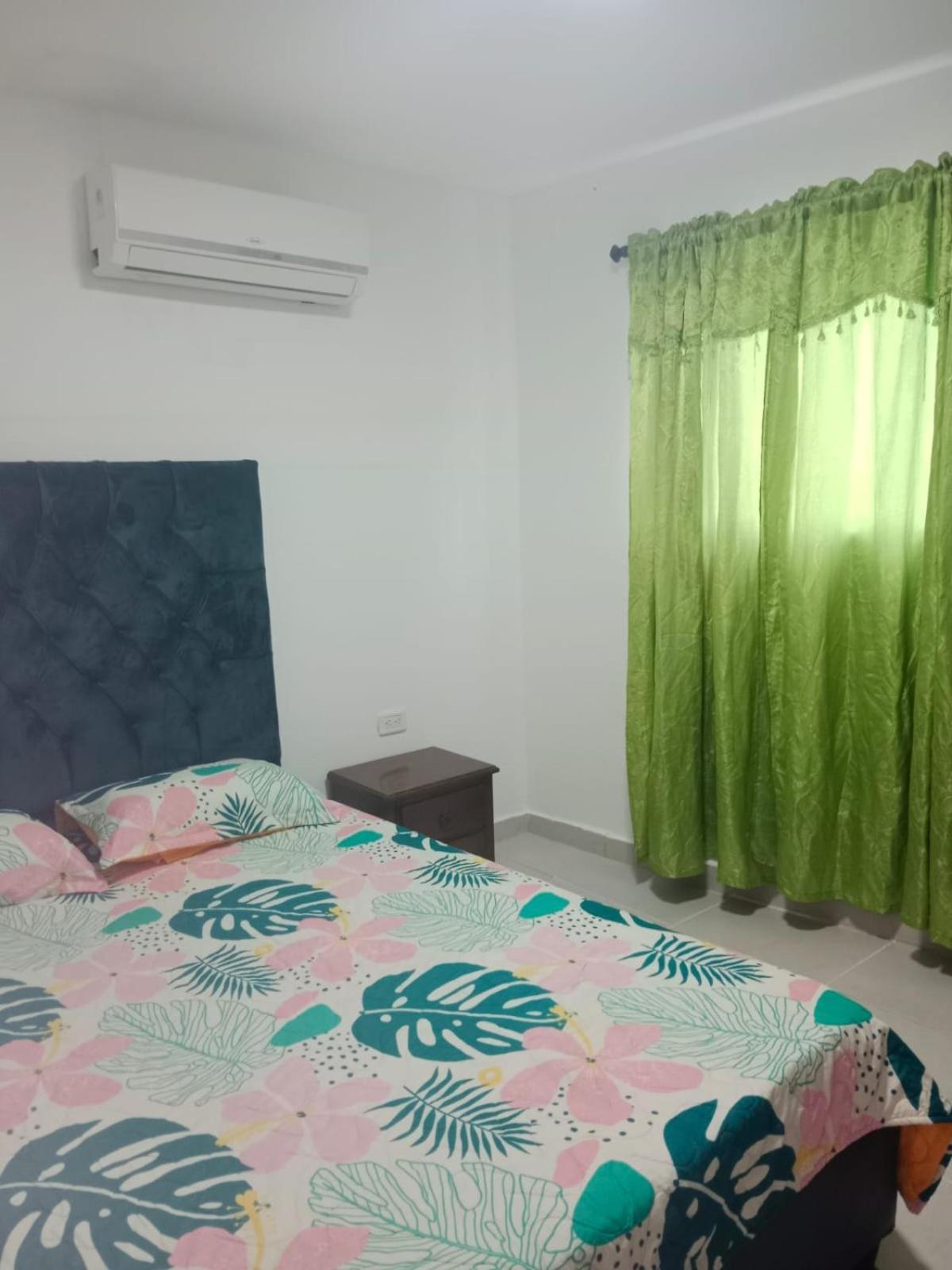 Apartamento Turistico Mariangel Cartagena Luaran gambar